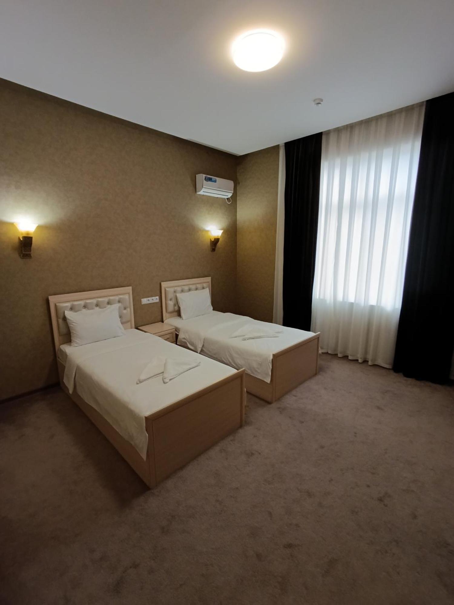 Grand Karavan Hotel Tasjkent Eksteriør billede